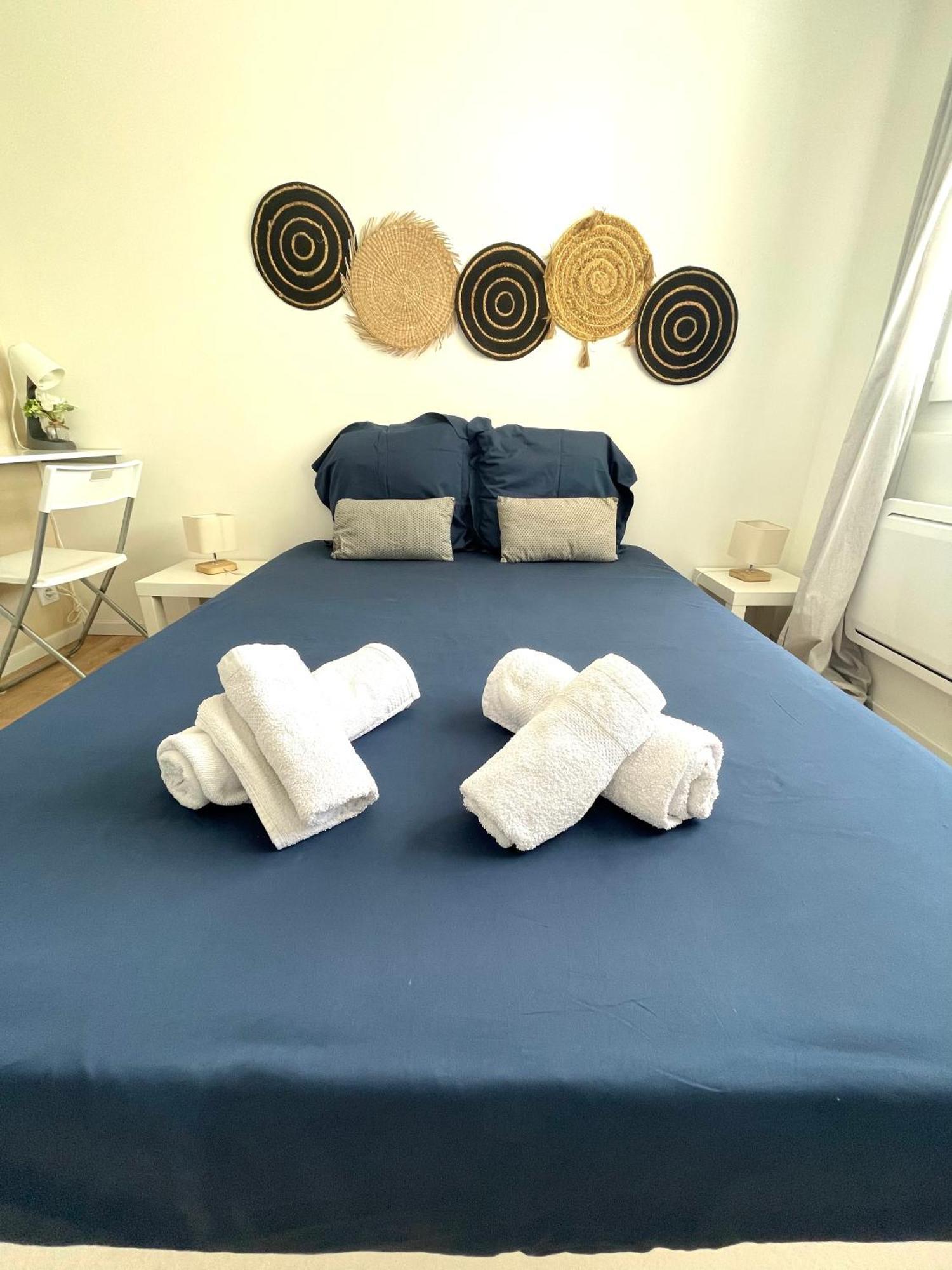 Le Terra-Cota 3 Ch Privees 10' Gare-Port Et Plage, Wfi, Cosy ตูลง ภายนอก รูปภาพ